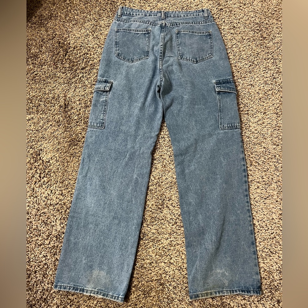 dark wash cargo jeans, size 6